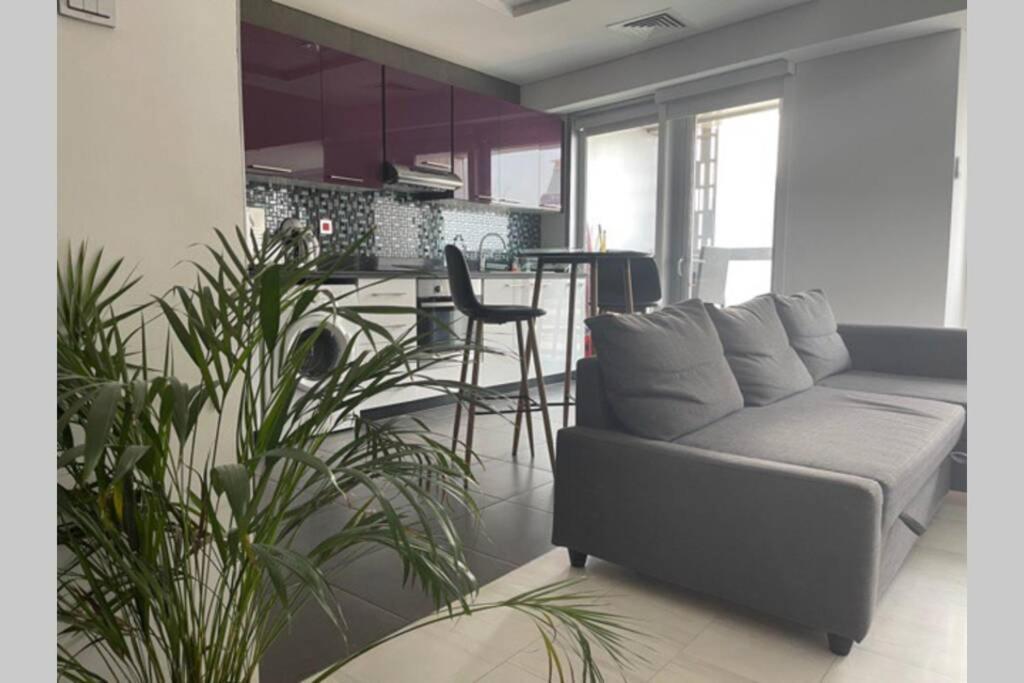 Cayan Tower Luxury Apartment With Sea View Dubai Esterno foto