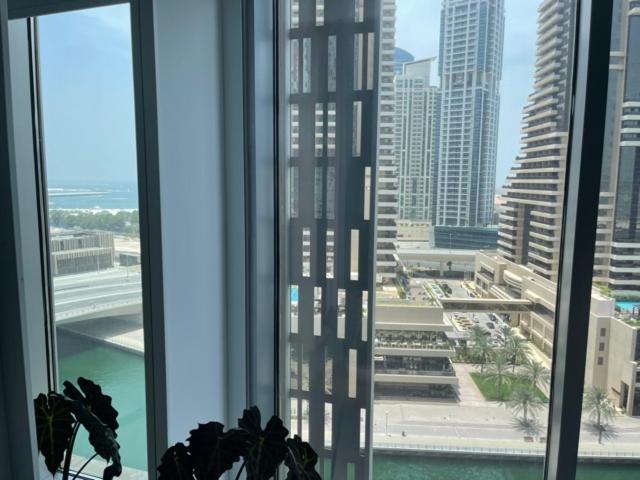 Cayan Tower Luxury Apartment With Sea View Dubai Esterno foto